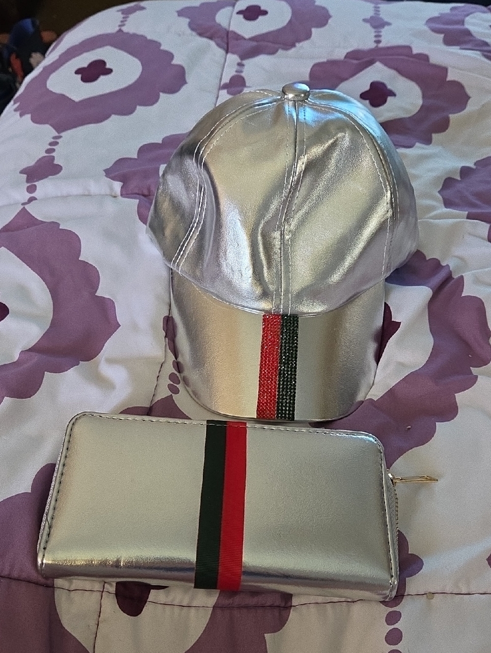 Metallic Silver Baseball Cap & Matching Wallet with Red/Green Stripe